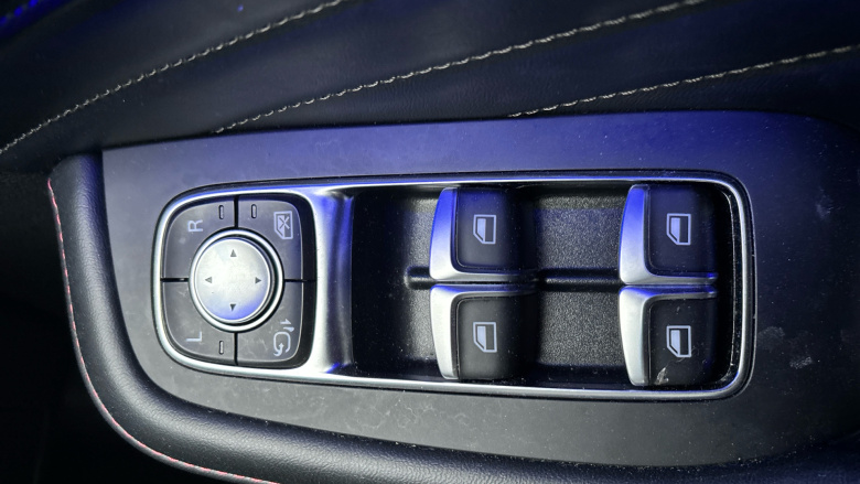 MG Hs 1.5 T-GDI Exclusive 5dr Petrol Hatchback